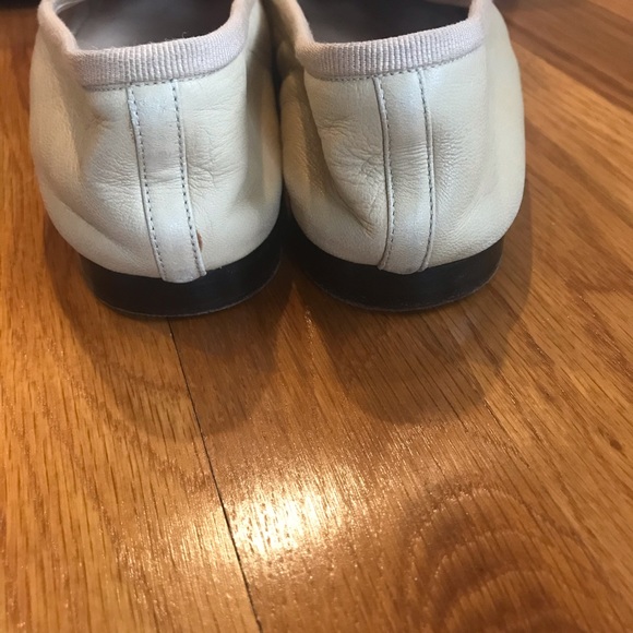 Chanel Capstone Flats - Picture 3 of 11